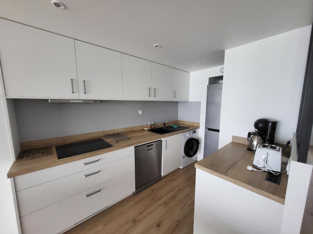 Appartement T2 Face Plage Avec Balcon, Cuisine Equipee Et Tv - Fr-1-92-908 เลส์ซาบล์-โดล็อนน์ ภายนอก รูปภาพ