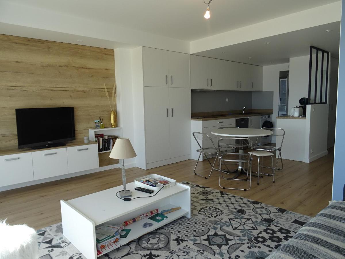Appartement T2 Face Plage Avec Balcon, Cuisine Equipee Et Tv - Fr-1-92-908 เลส์ซาบล์-โดล็อนน์ ภายนอก รูปภาพ